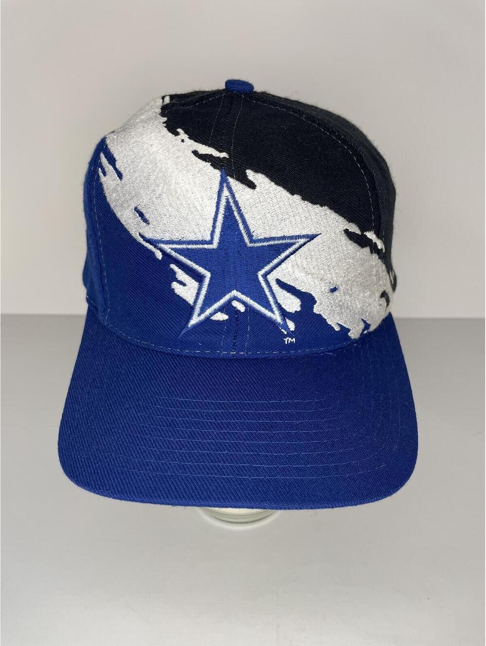 The Vintage 90's Dallas Cowboys Logo Athletic Splash
